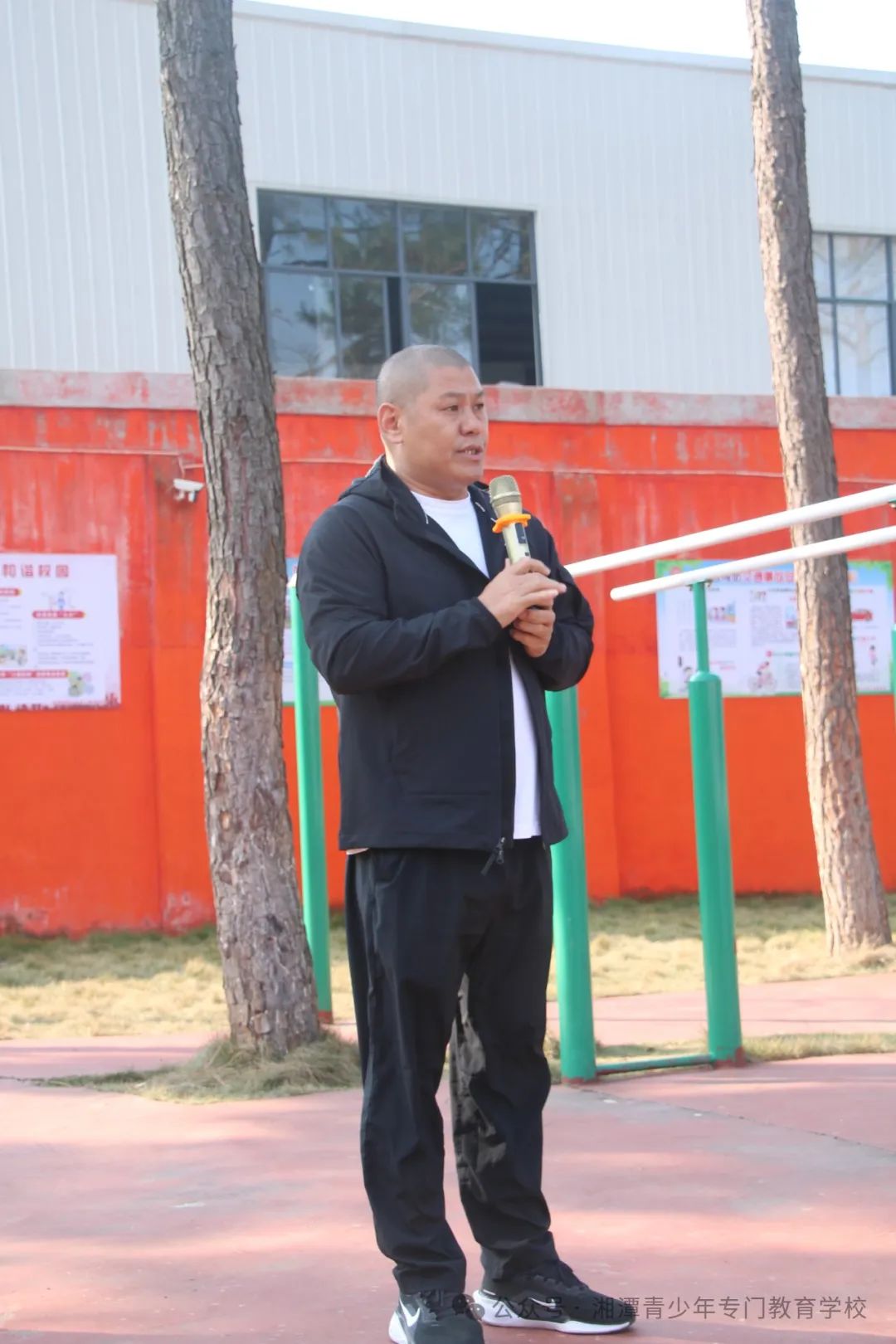 1736240949261719.jpg 1736240949261719.jpg