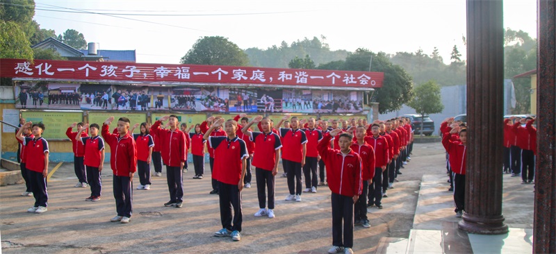 1740642304743115.jpg IMG_4908.jpg