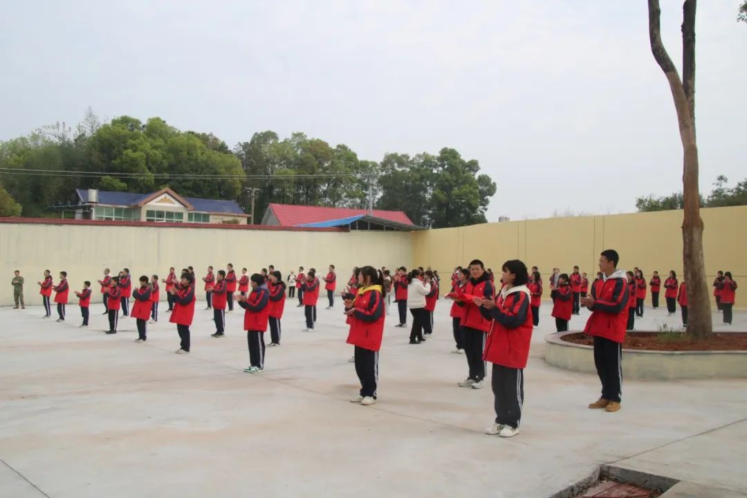 1753838910347825.jpeg image4.jpeg