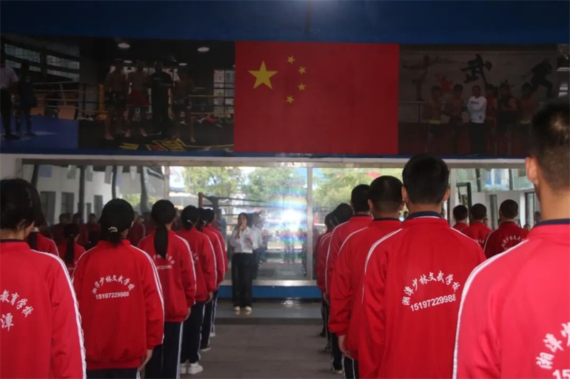 1758595870130257.jpeg image4.jpeg